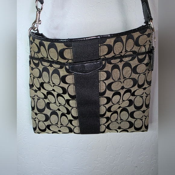 Coach Payton Signature Crossbody Black and Tan Purse M1332 - Picture 2 of 12